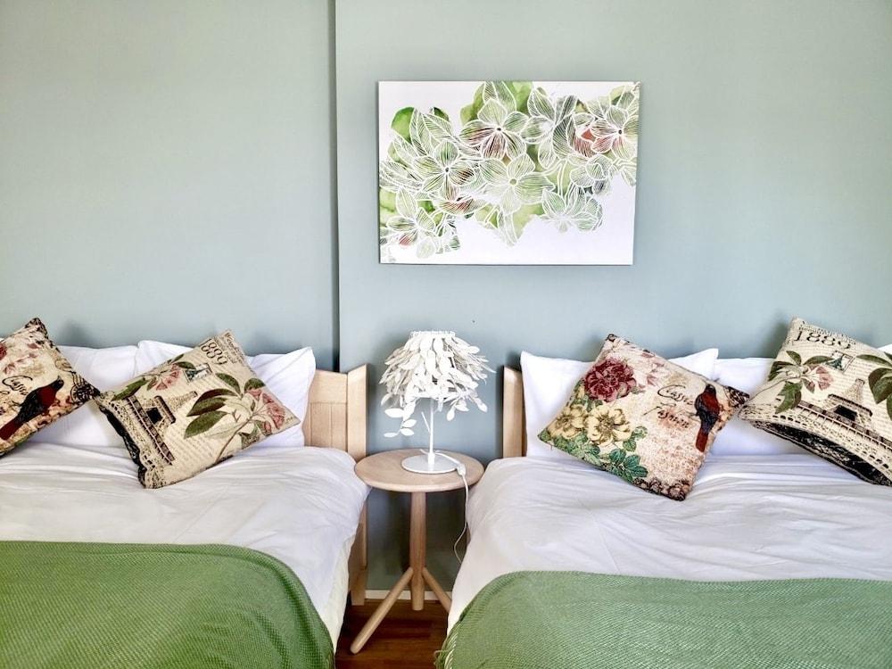 C9 Haneda Maison Philippe Omori 903