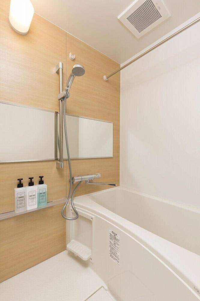 C4 Maison Philippe Shitaya 403