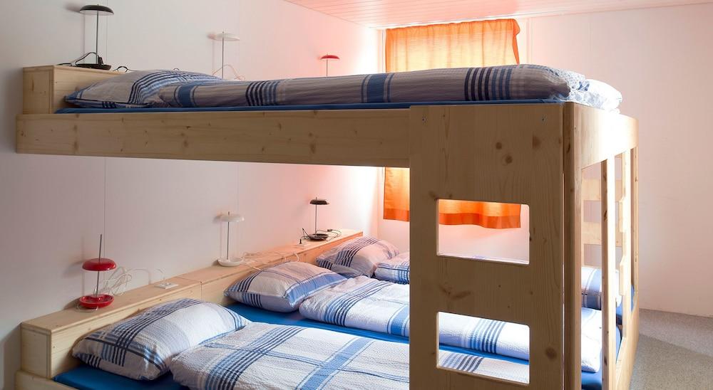 Mountain Lodge Backpackercamp