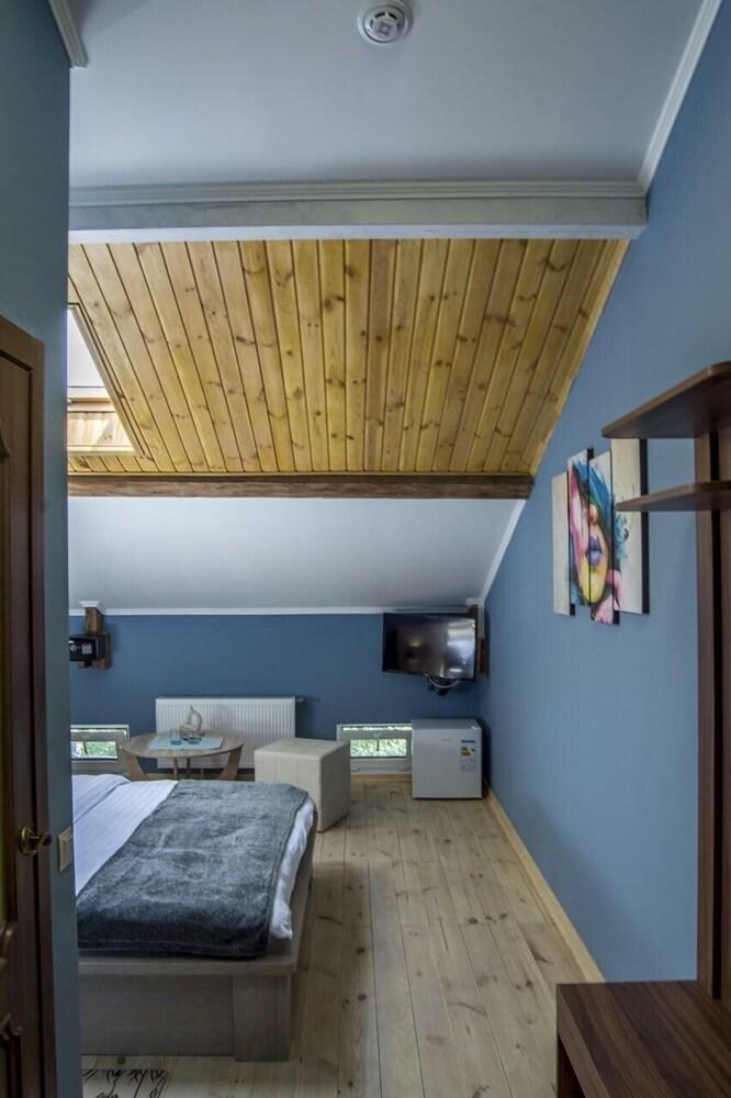 Kvartal do Deribasovskoi