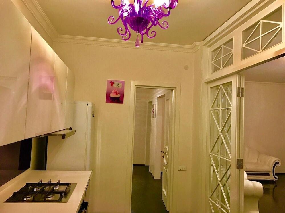 Apartment on Aleksidze st