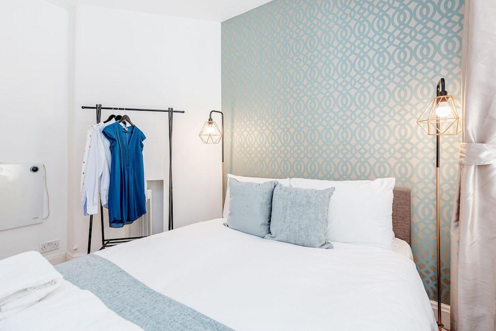 Trendy Covent Garden Apartment