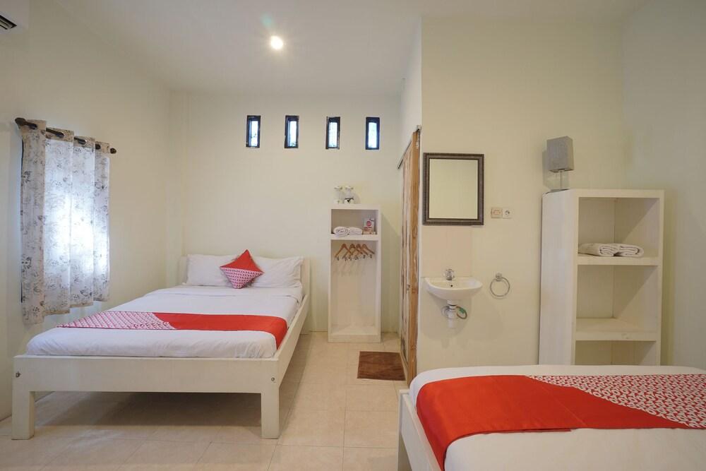 OYO 967 Cajoma Guesthouse