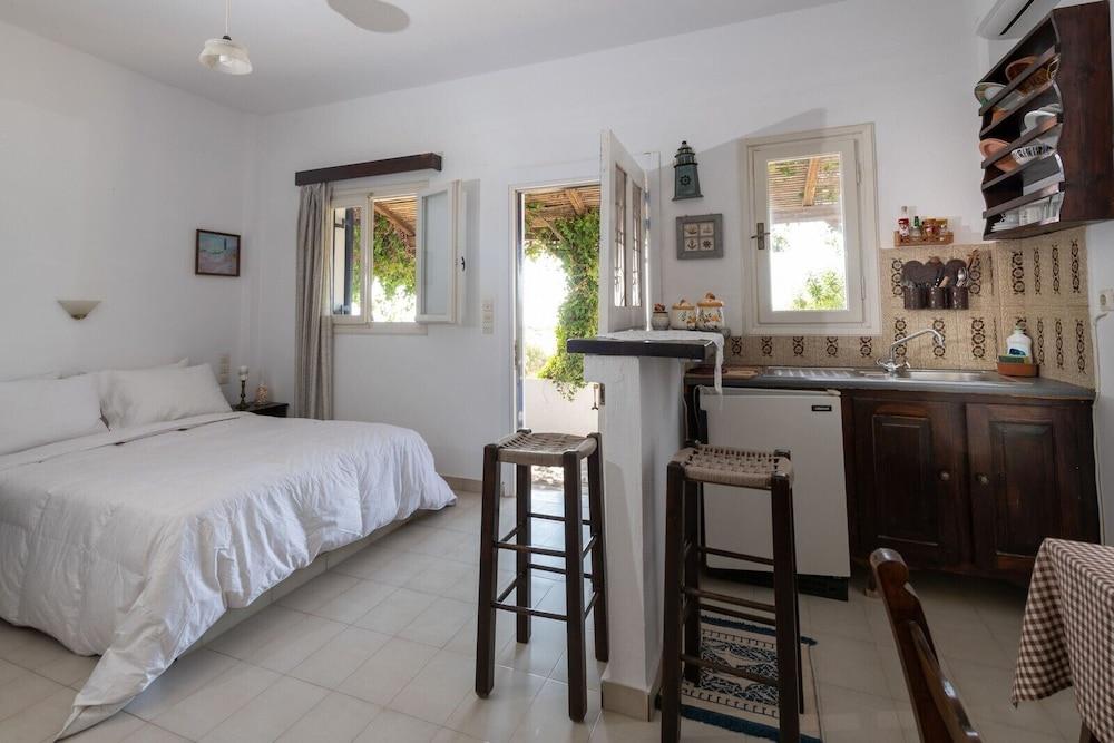 Margarita Apartments