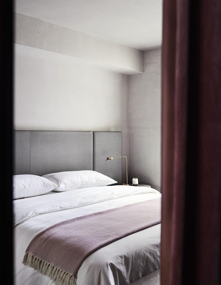 United Places Botanic Gardens