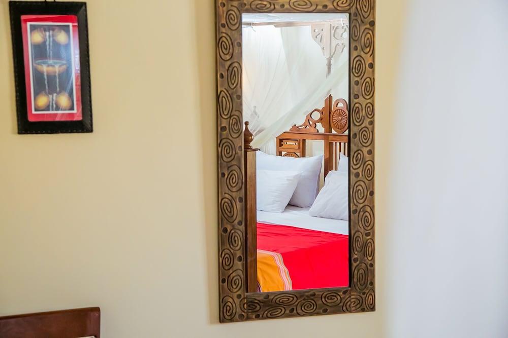 Villakwetu Cottages Diani Beach