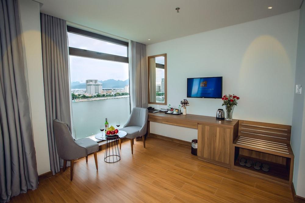 Glamour Hotel Da Nang