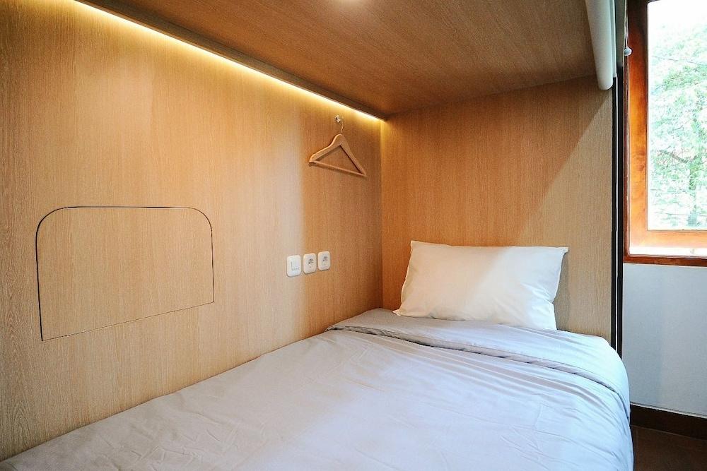 Kamala House - Hostel