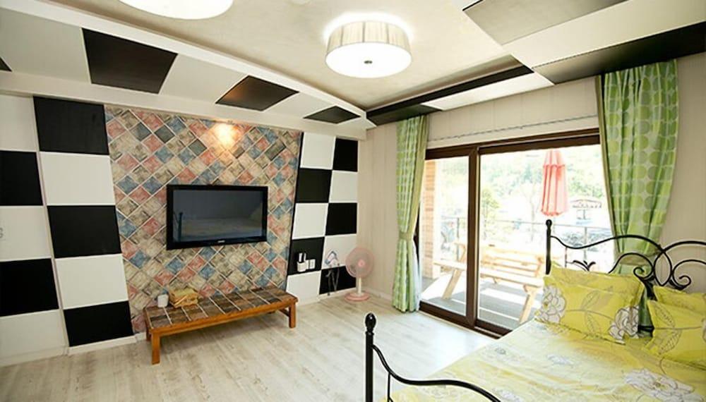 Ulsan Edelweiss Pension