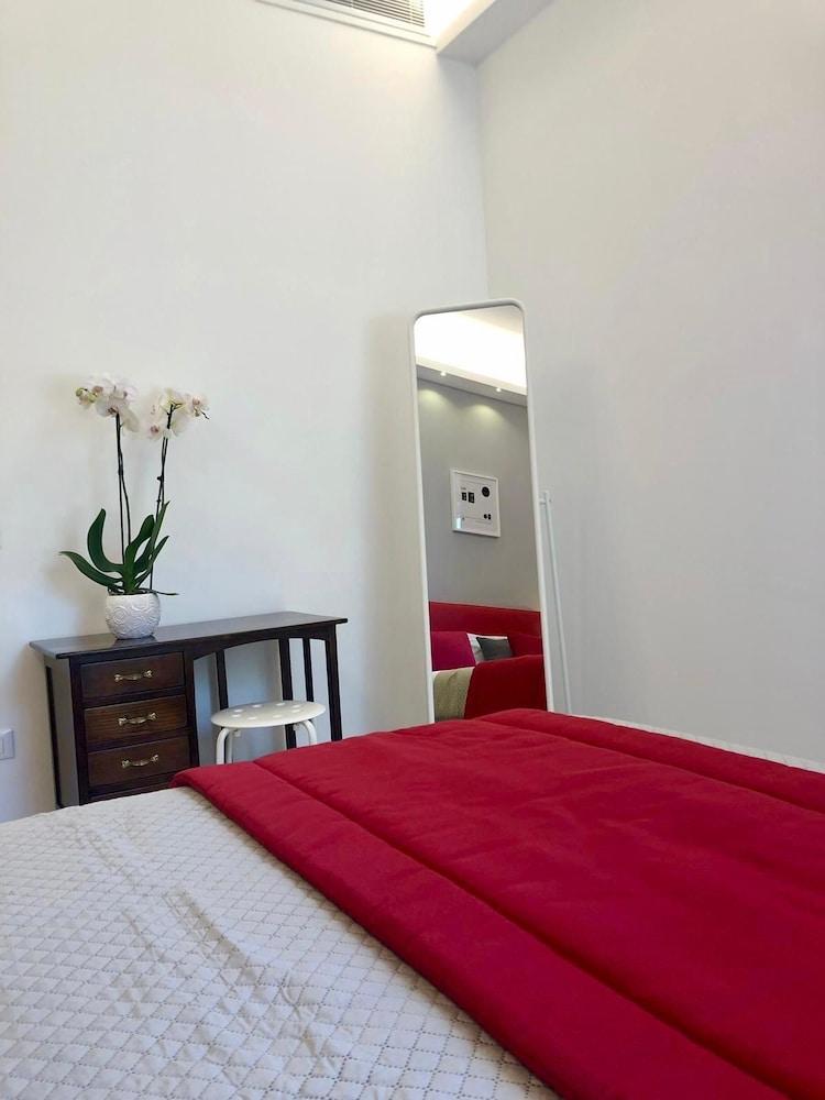 On Michele Guest house