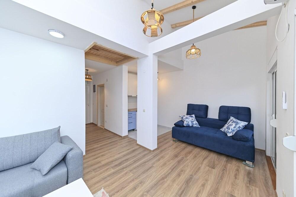 Apartments Wild Beauty