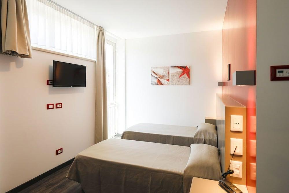 Vatican Area - Hotel Holiday Rooms