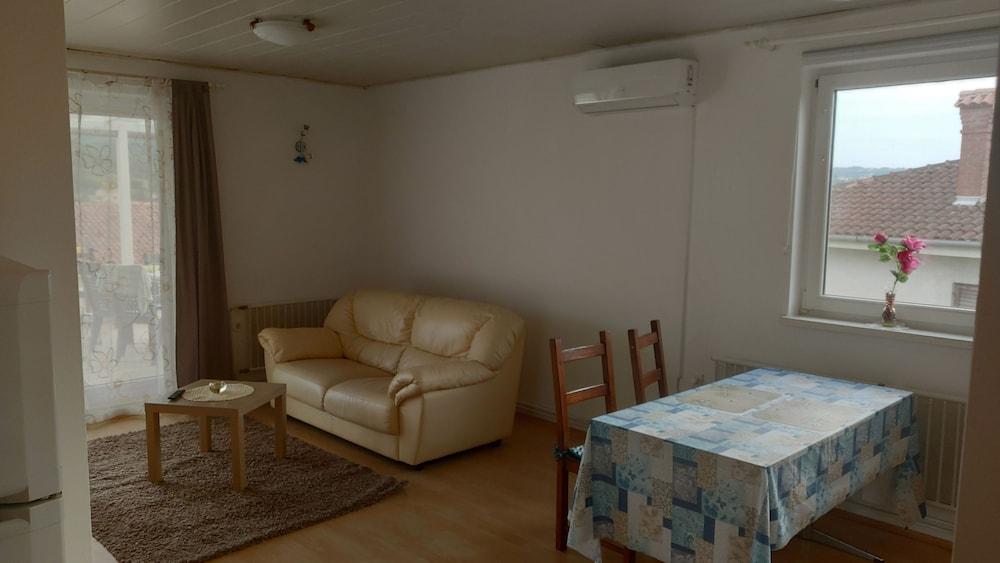 Bonini Apartments - Adults Only