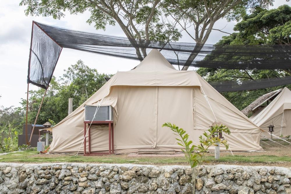 The Acacia Glamping Park