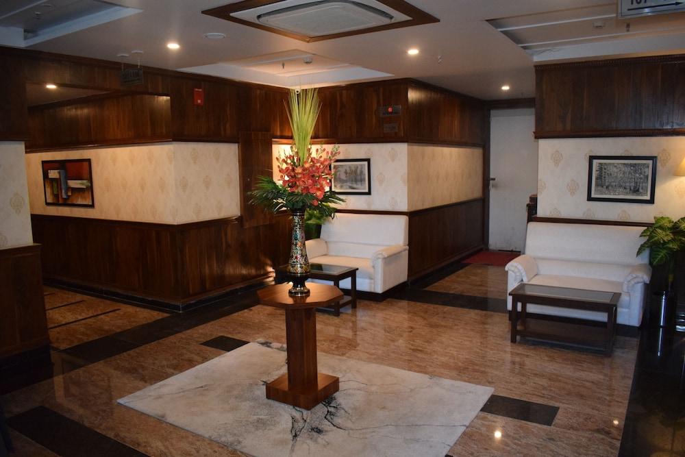 Hotel Millenia Regency