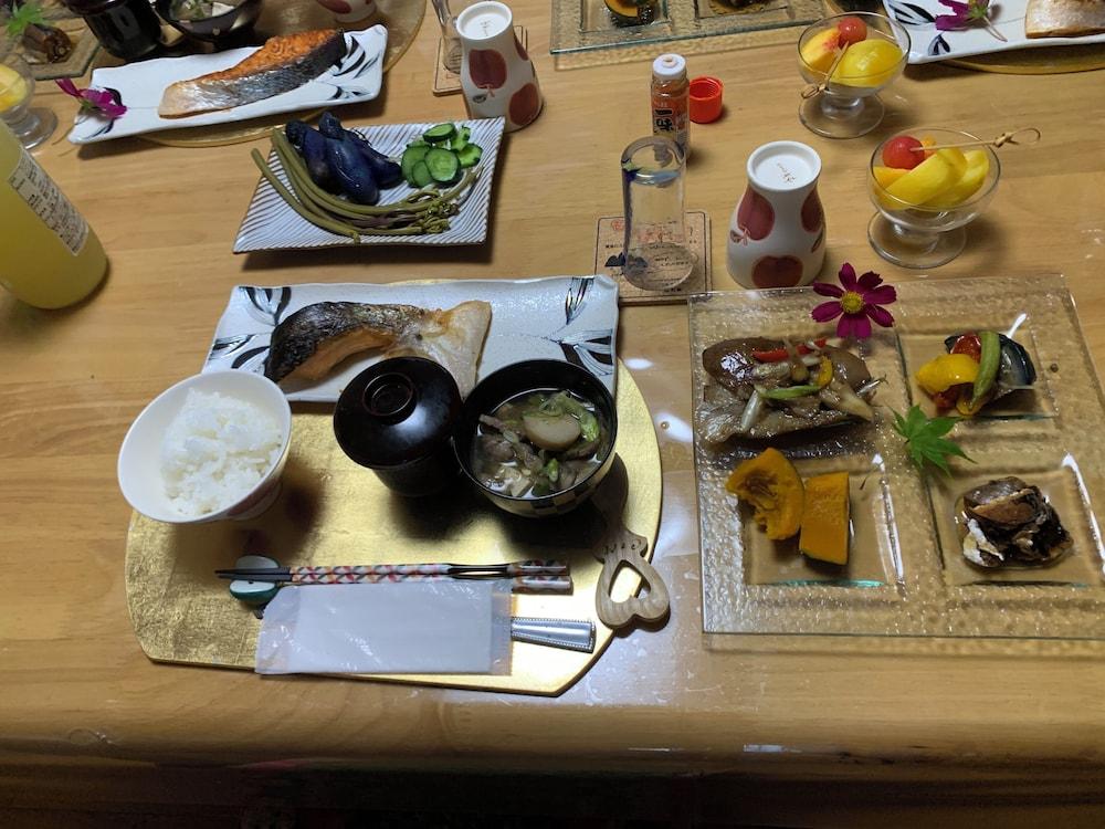 Daichan Farm Guest House