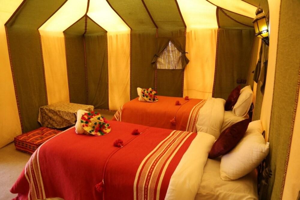 Erg Sebti Bivouac Merzouga