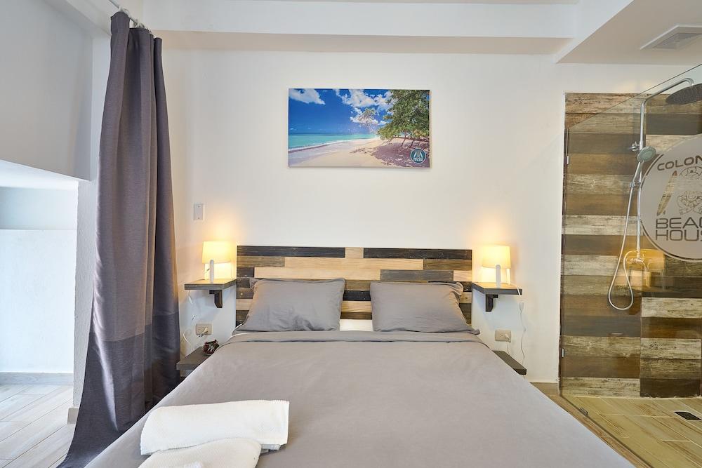 Colonial Beach House