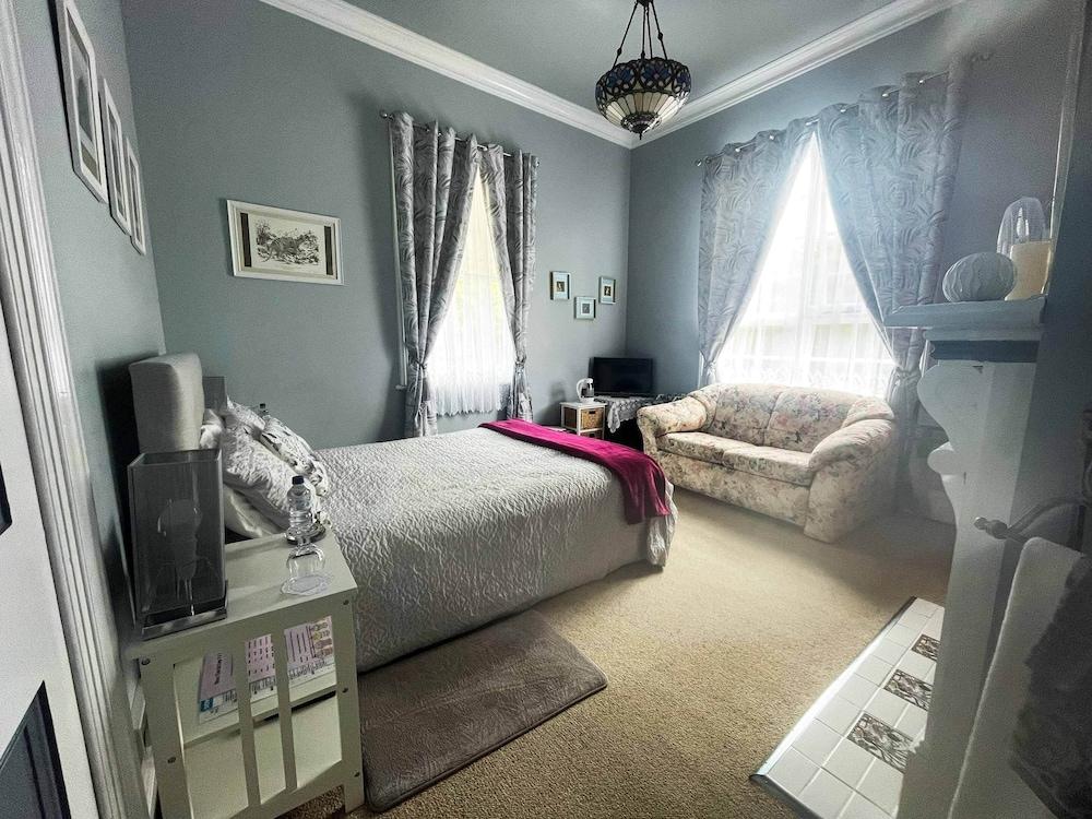 Stony Rise Cottage B&B