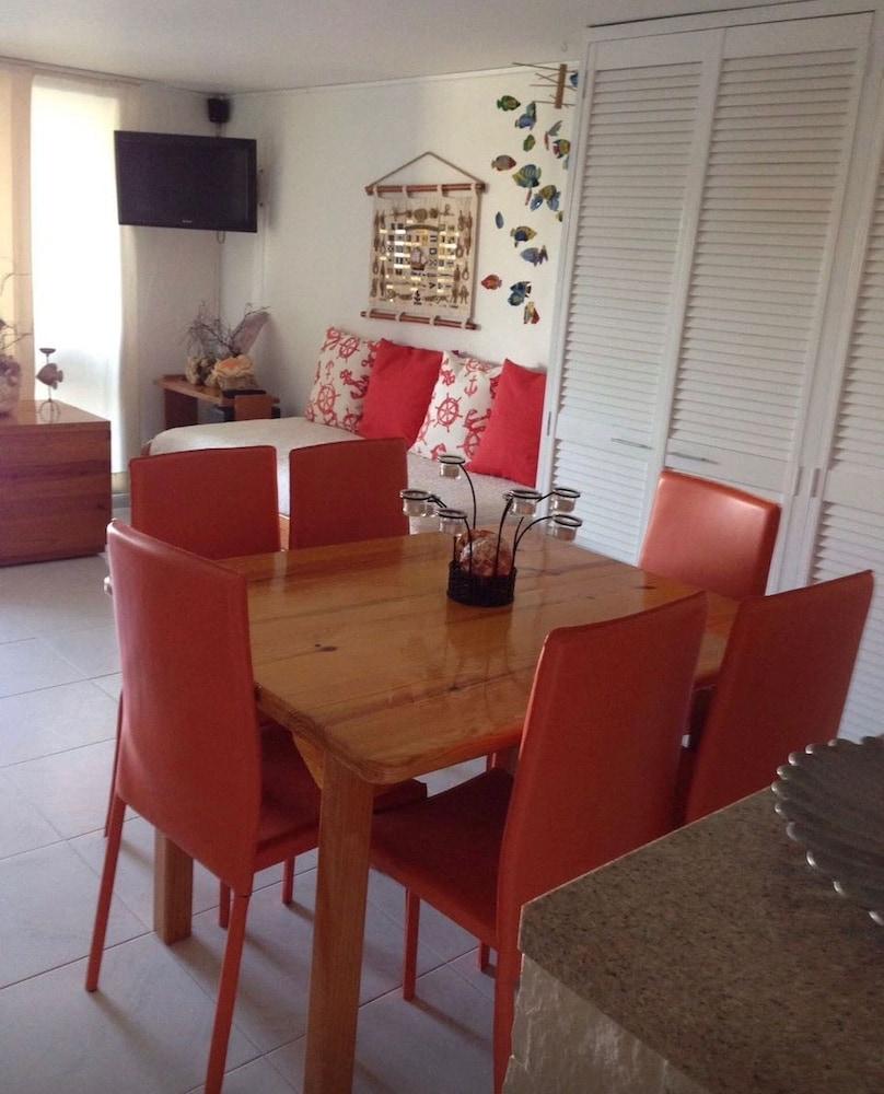 Hansa Coral Apartments