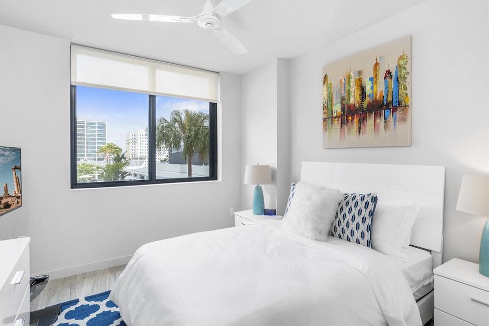 Bluebird Suites Downtown Brickell