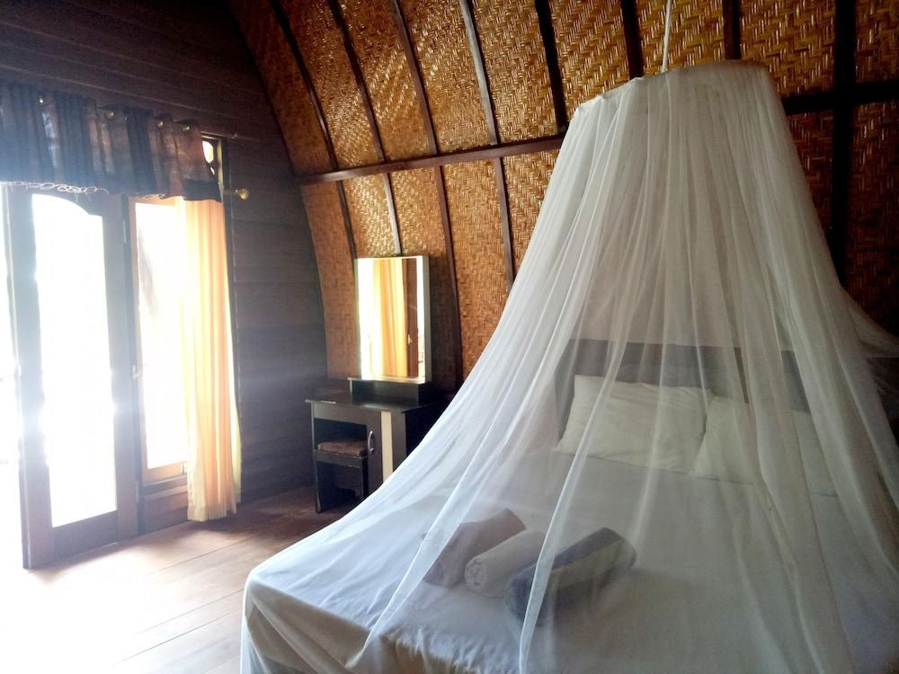 Nusa Indah Bungalows