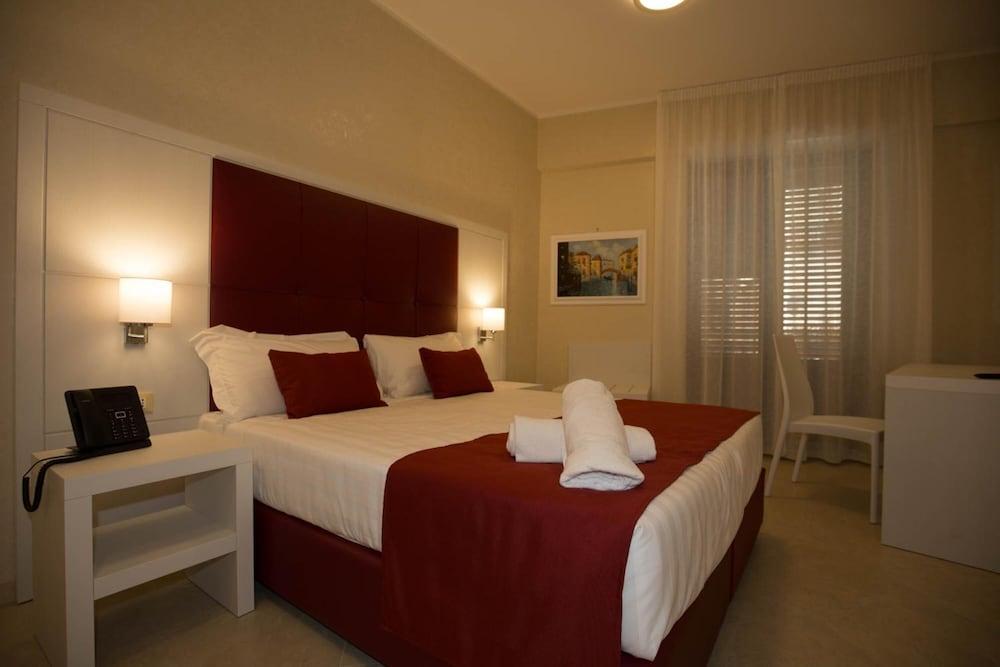 La Serenissima Hotel