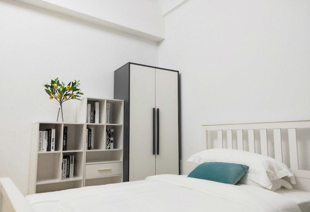 The Passion Man Hotel