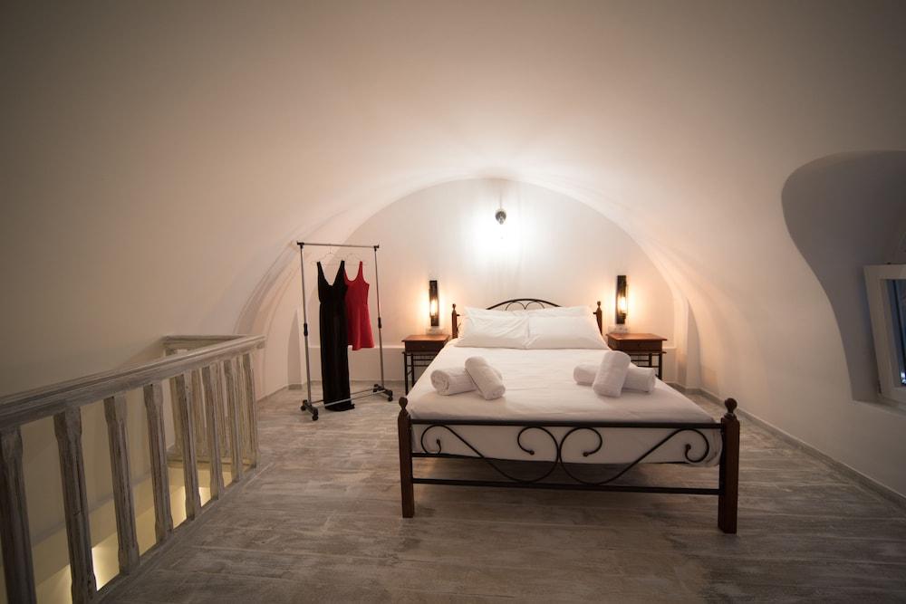 Villa Galaxy Santorini