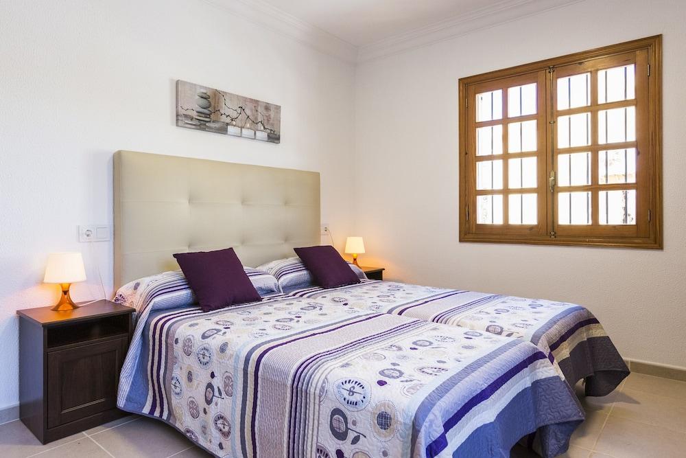 G Rentals Els Dofins