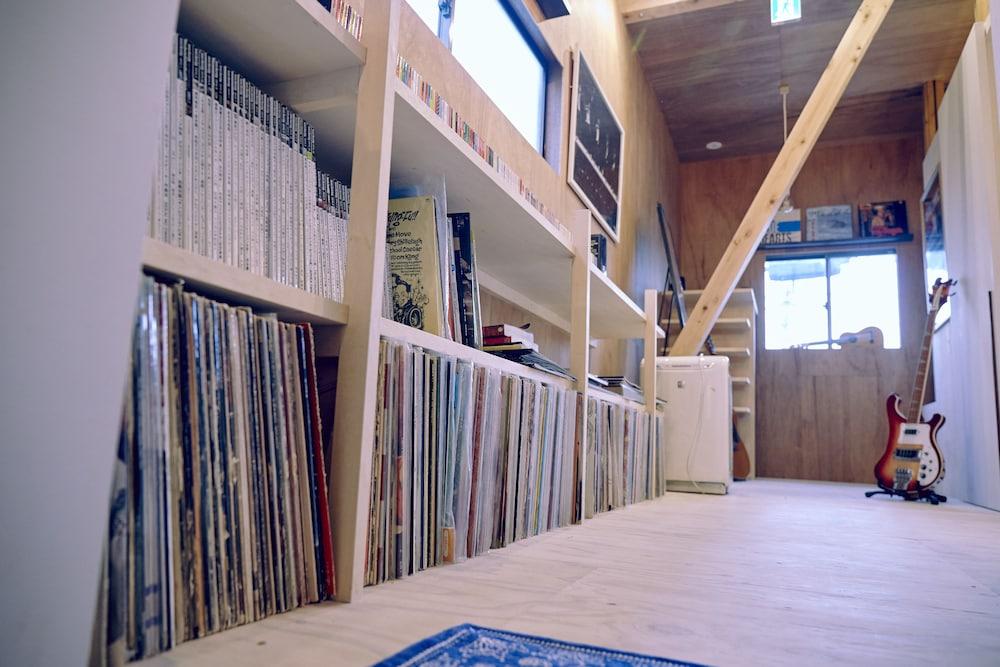 Music Guesthouse Ikuha - Hostel