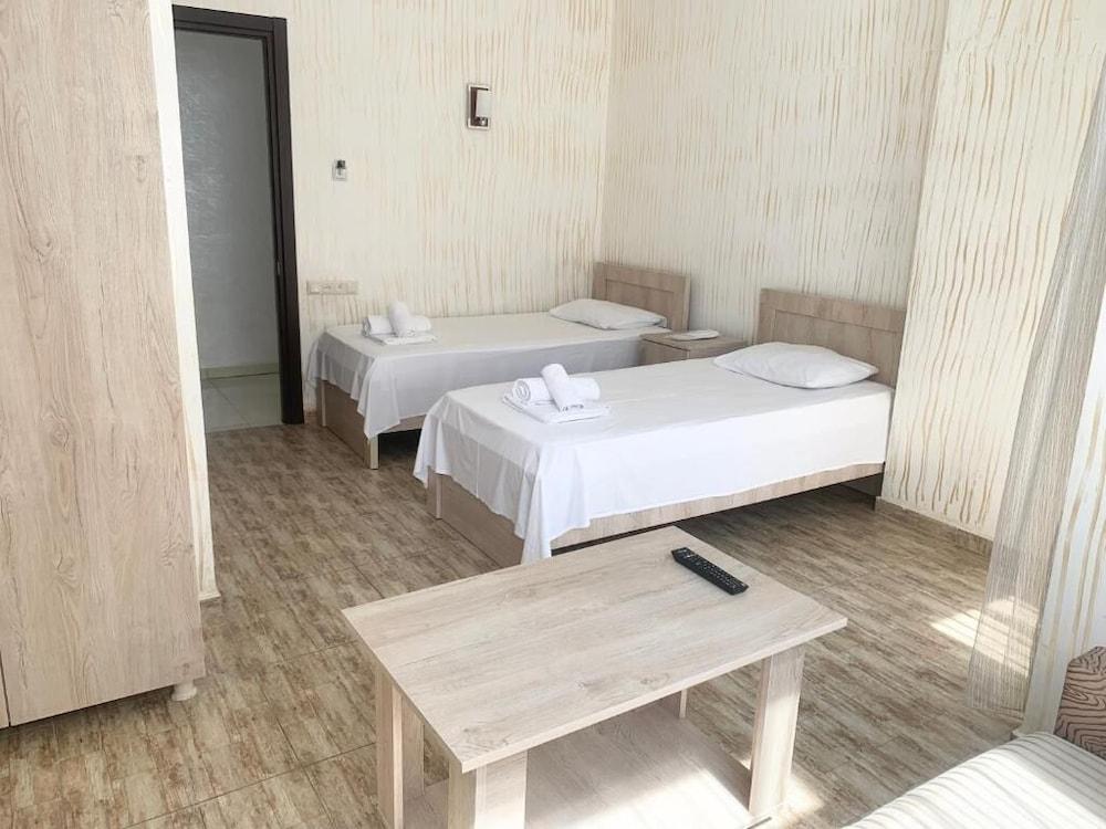 Hotel Batumi Inn