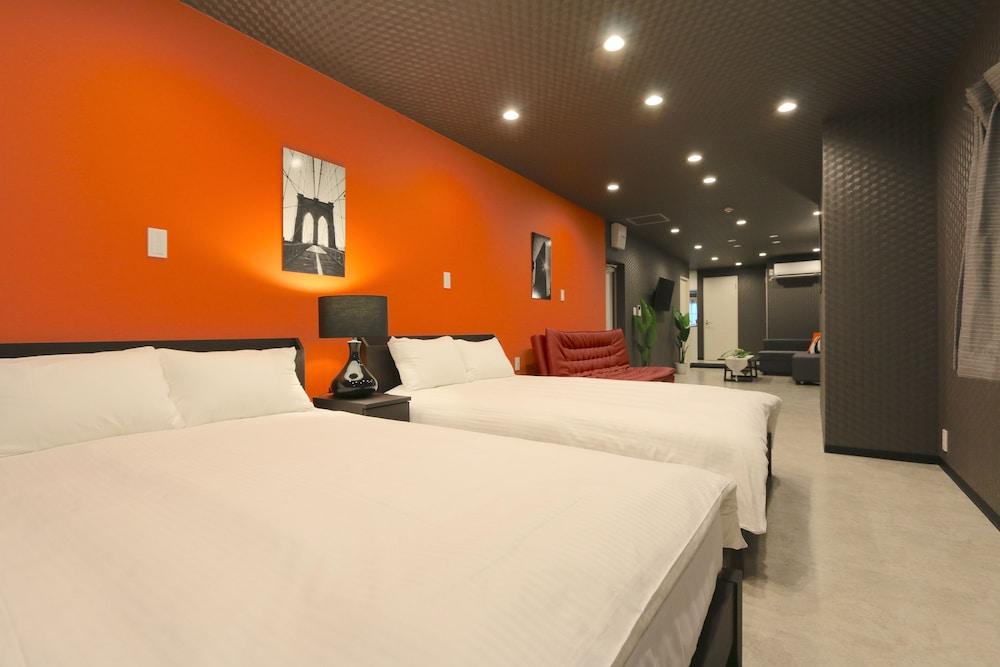 Elizabeth Garden Shinmachi