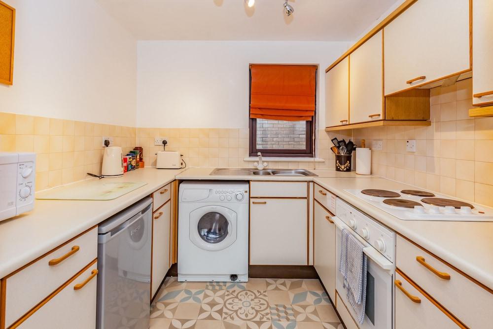 NEW Bright and Sunny Flat in Oxford City Centre