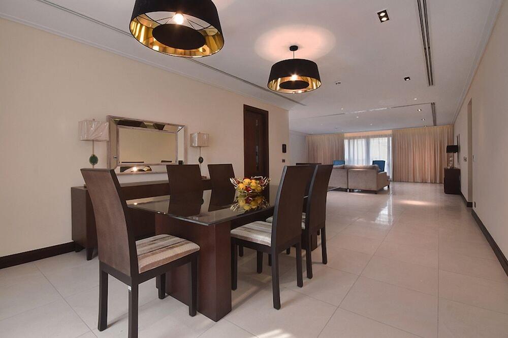 The Seattle Residences and Spa