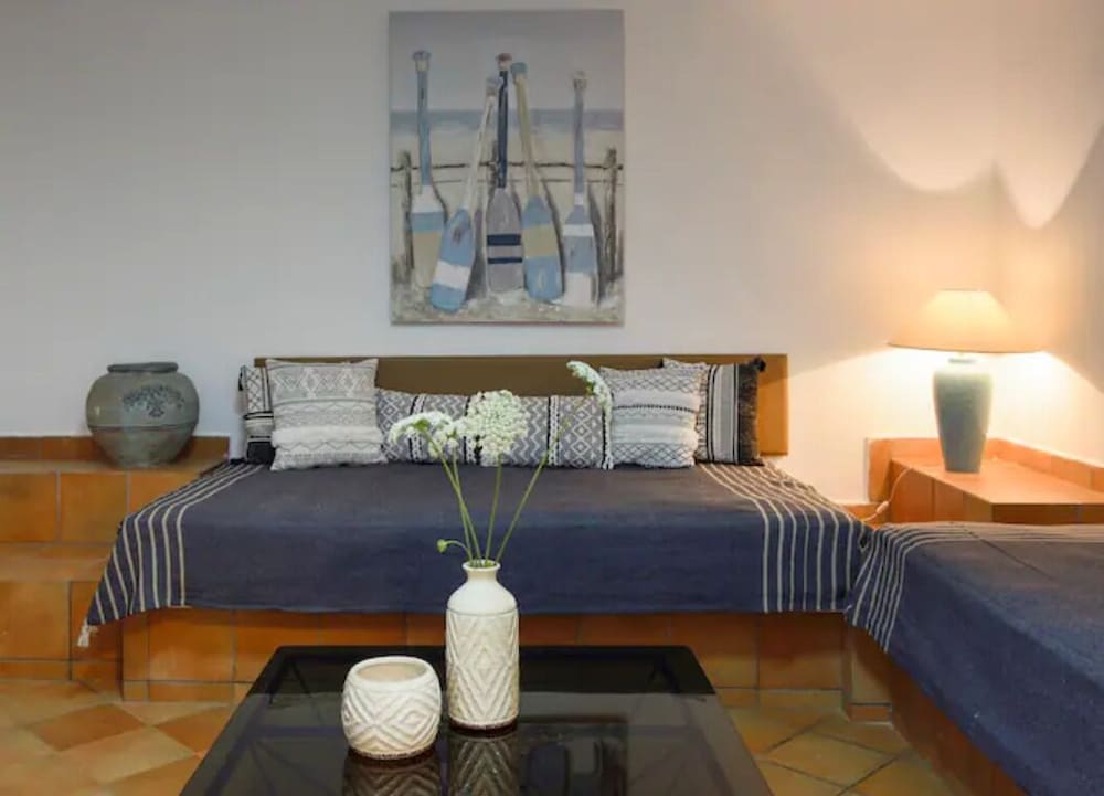 Soleado Beachfront Villa