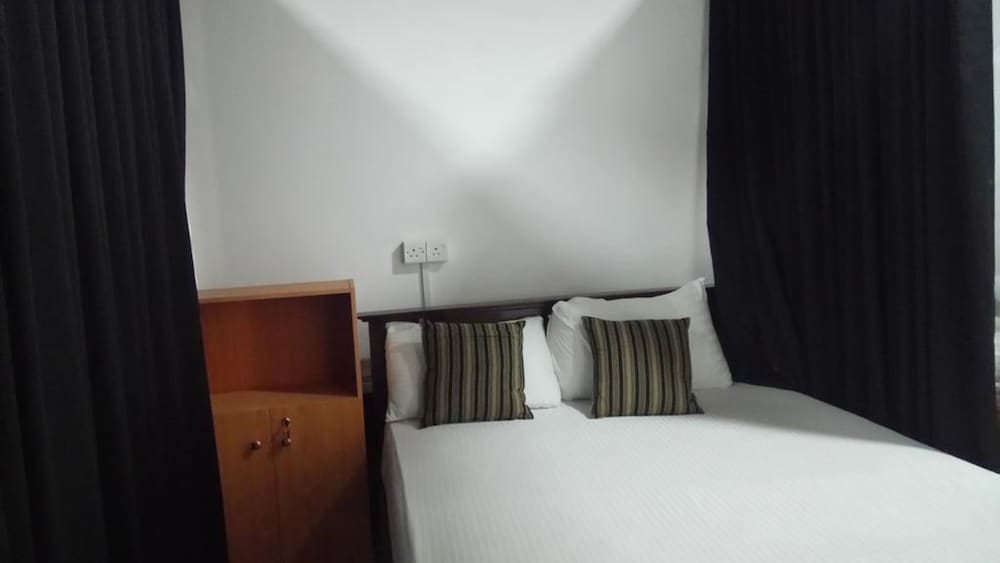 Hotel Planet Residency