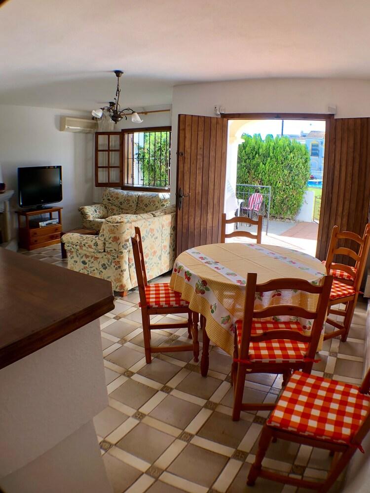 La Mata Beach Bungalow Beautiful Pool