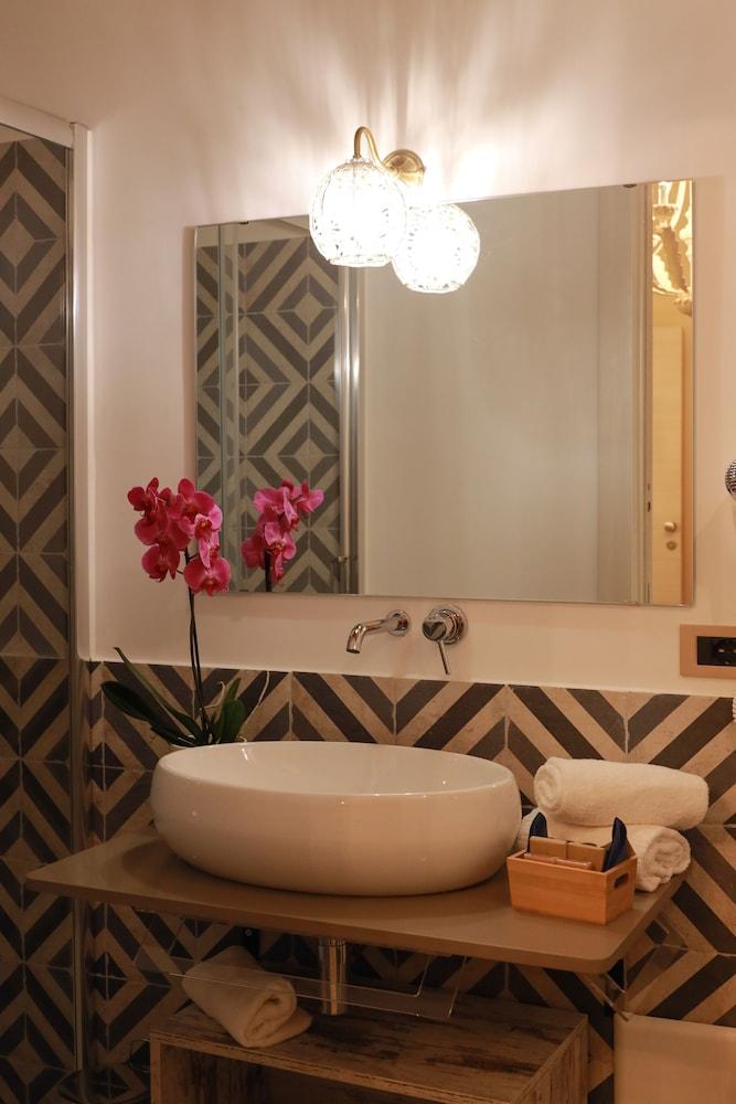 Don Giulio Luxury Rooms