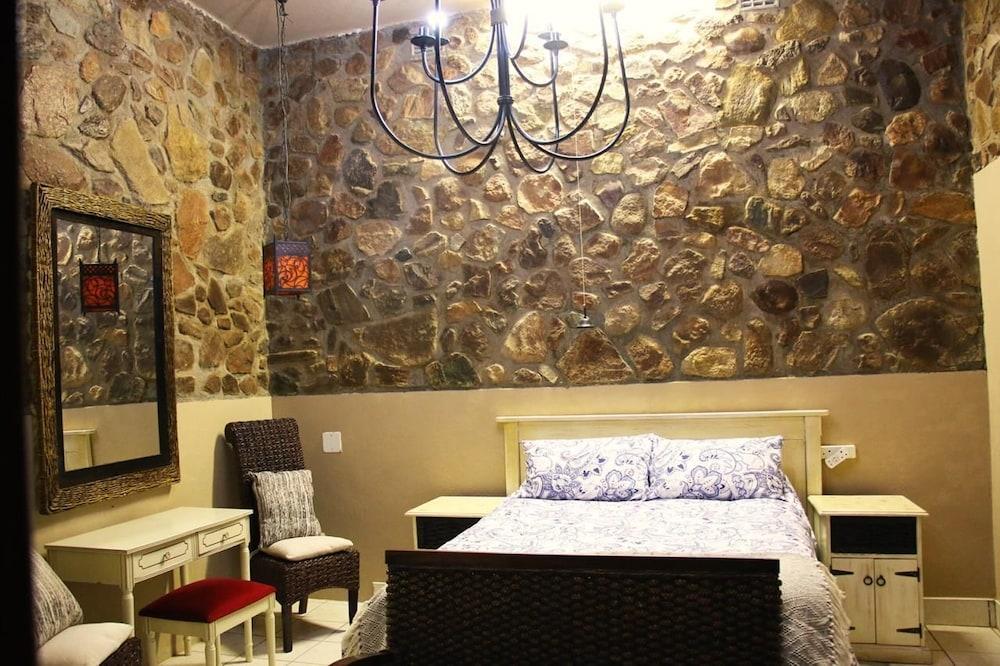 Kruger Castle Guest House