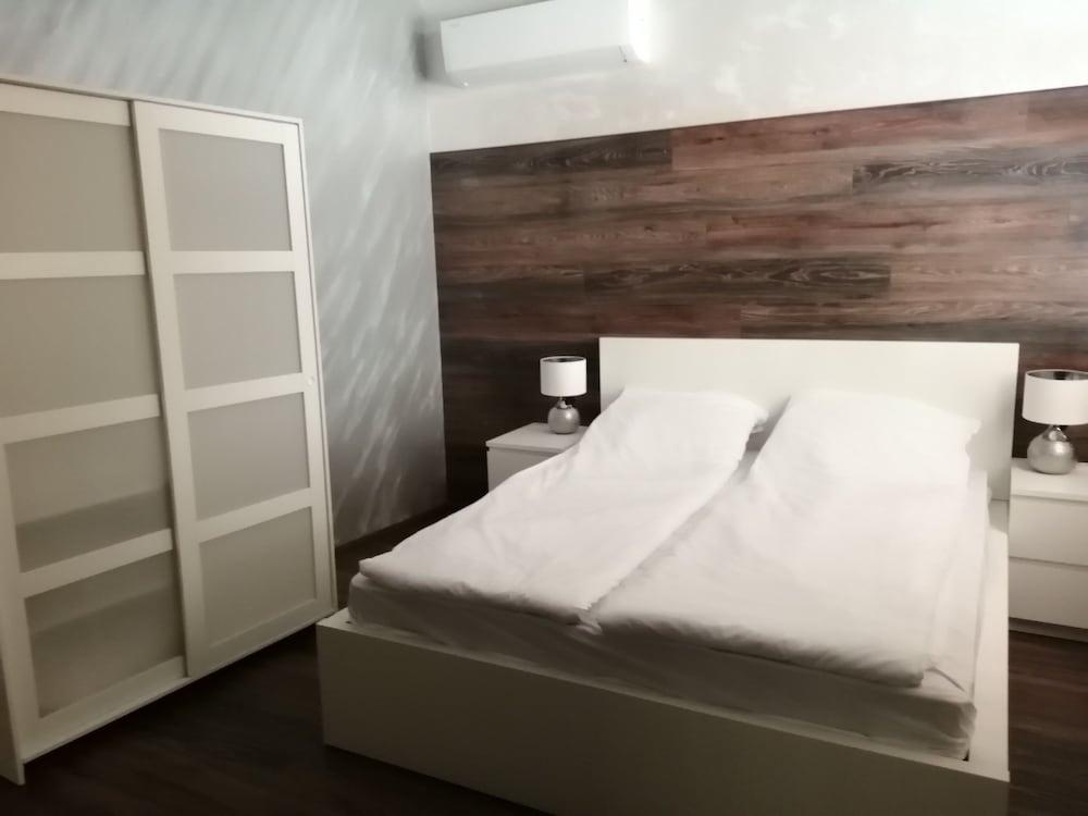 The Old Bakery Apartments