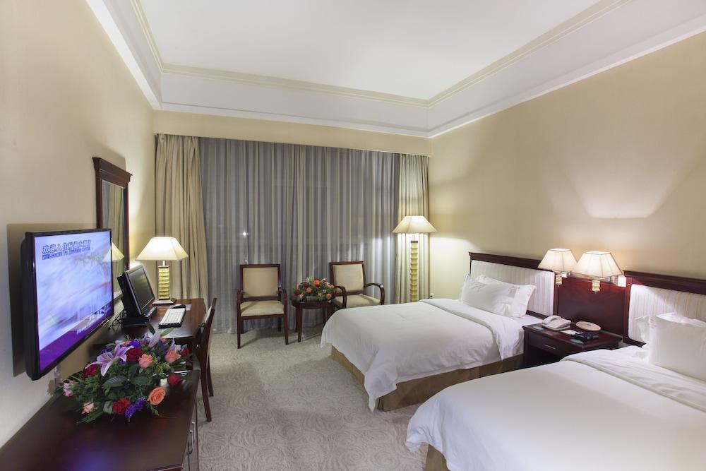 Guangzhou Easttune Hotel