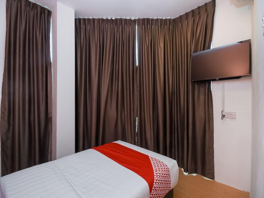 OYO 1111 Harmony Stay