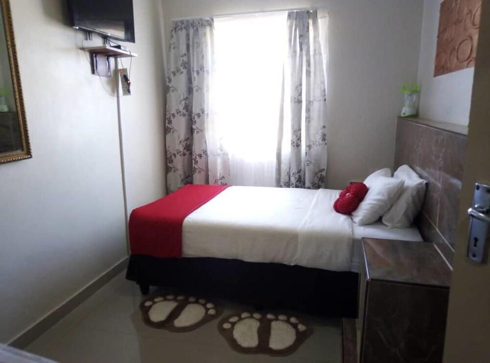 SoSleepy Bed and Breakfast