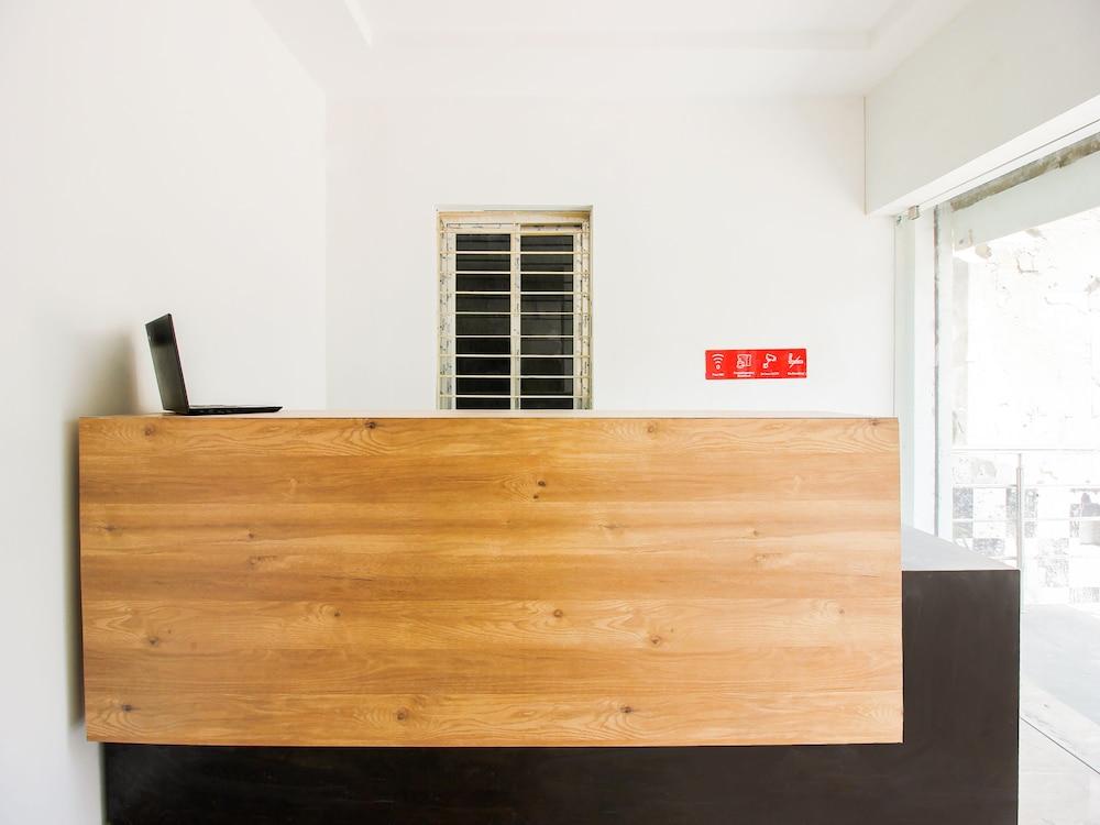 OYO 36267 Aaditya Grand