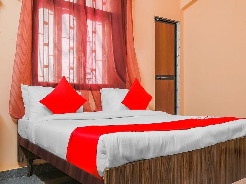 OYO 37494 Ma Micky Guest House