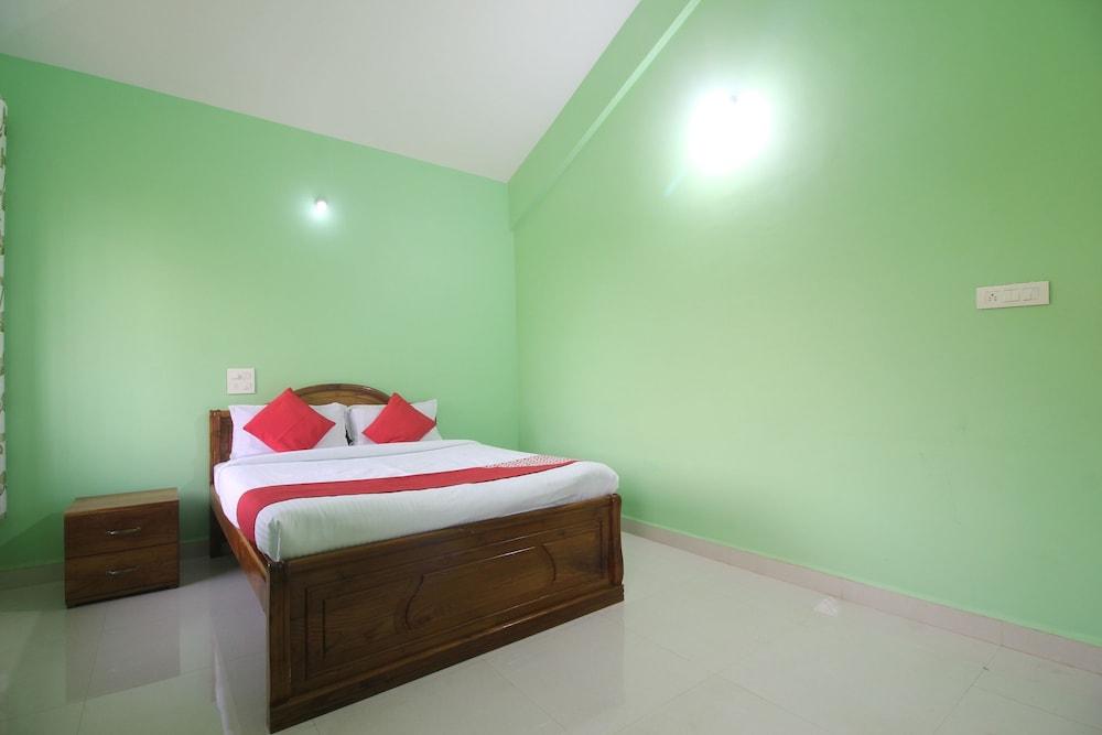 OYO 39345 Chrisander's Resort