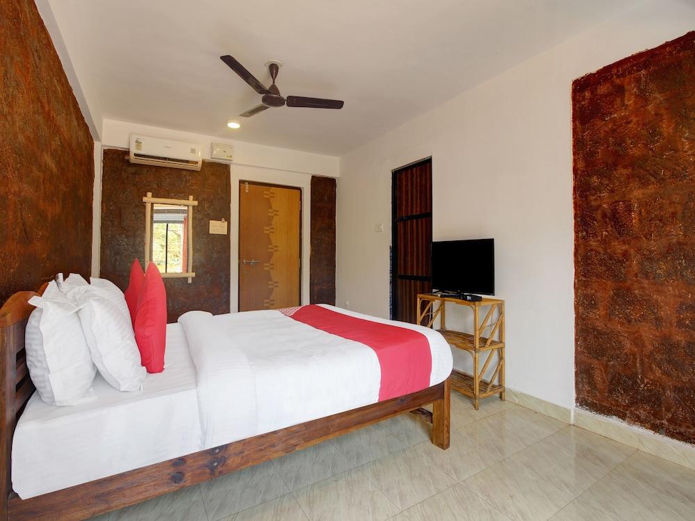 OYO 40009 Sal De Goa