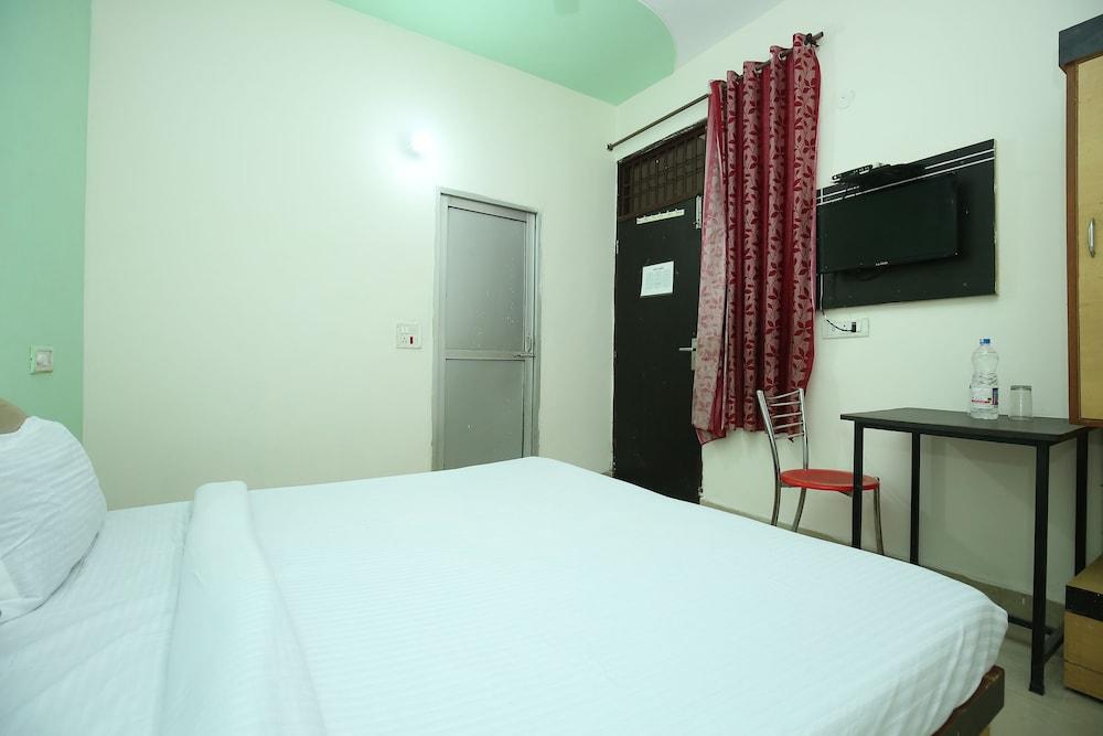 SPOT ON 38121 Sunshine Lodge