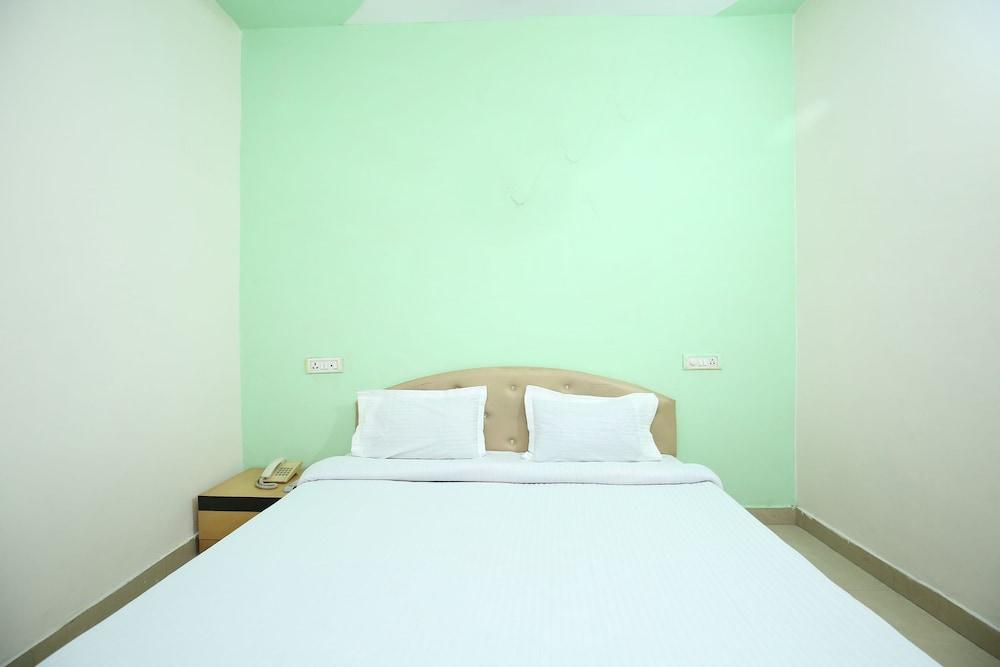 SPOT ON 38121 Sunshine Lodge